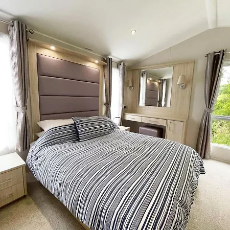 11 Porth Valley Retreat Holiday home