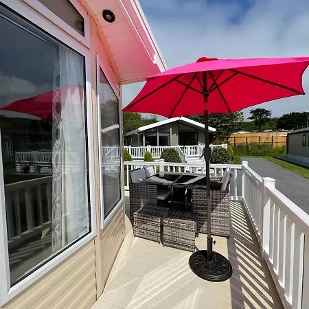 Holiday home 11 Porth Valley Retreat *